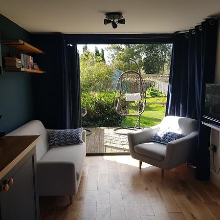 Modern 1-Bed Apartment, Plus Parking, Near Oxford And The Jr Εξωτερικό φωτογραφία