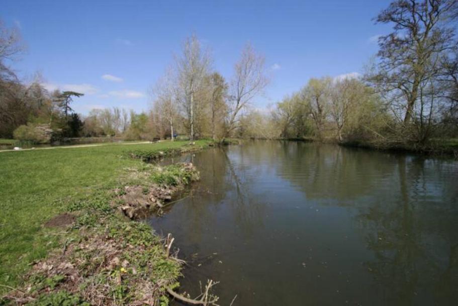 Cosy Garden Apartment Near Oxford And The Jr Εξωτερικό φωτογραφία