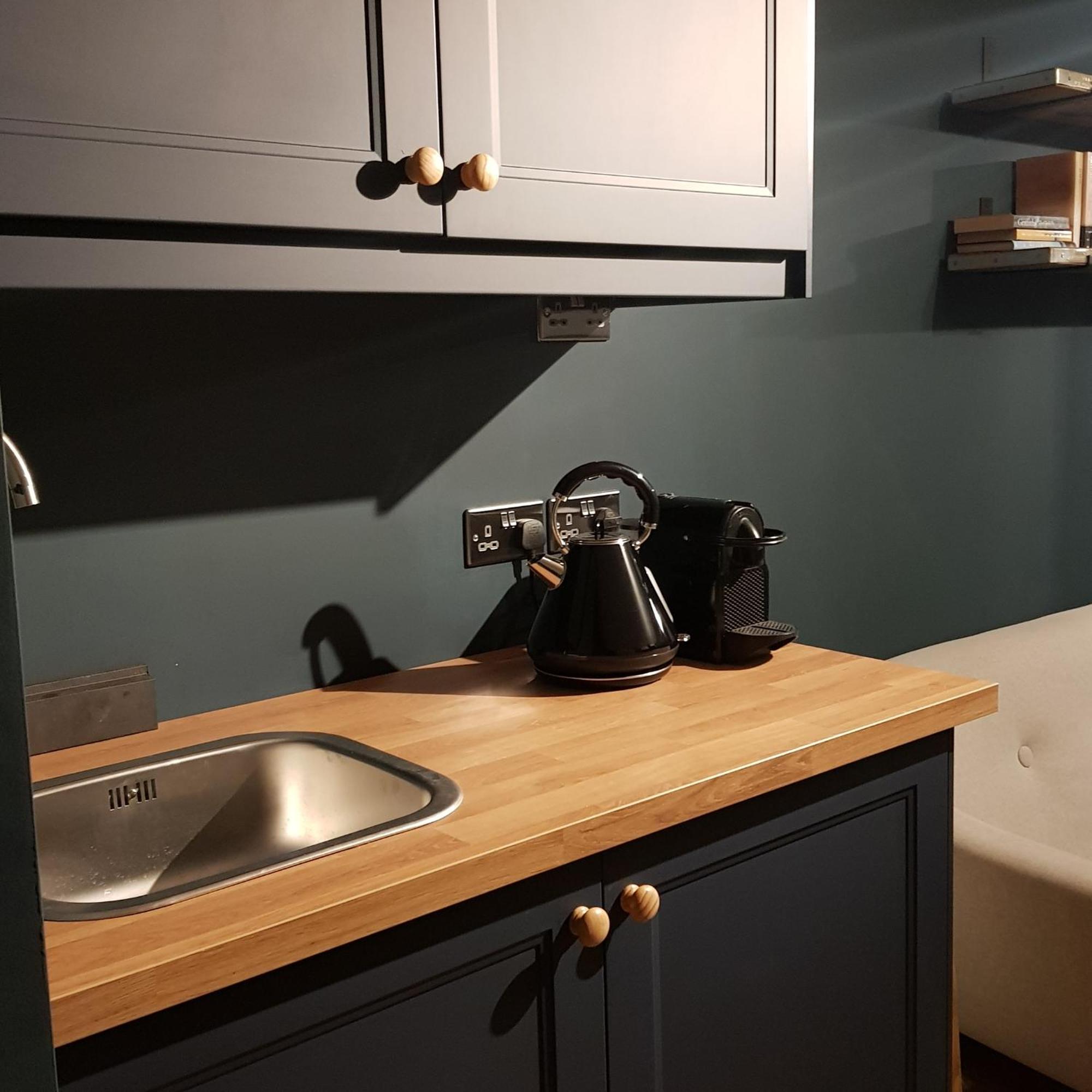 Modern 1-Bed Apartment, Plus Parking, Near Oxford And The Jr Εξωτερικό φωτογραφία
